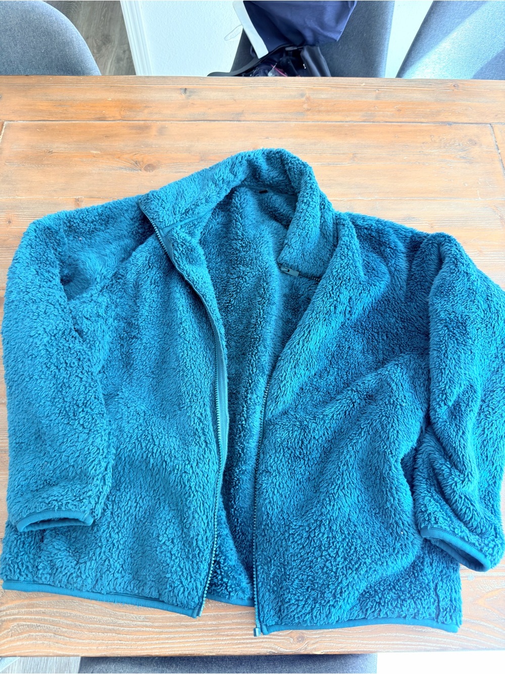 Uniqlo Teal Plush Teddy Fleece Jacket